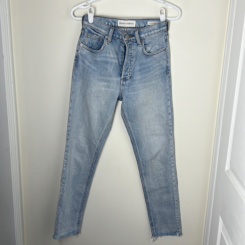 Aritzia Denim Forum Raw Hem Yoko High Rise Slim Jeans Size 24